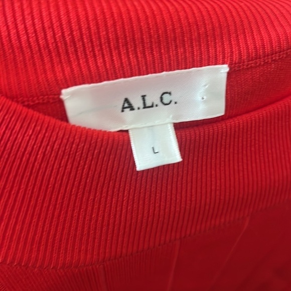A.L.C. Koko Ribbed Red Mock Neck Top Size Large - Picture 6 of 6